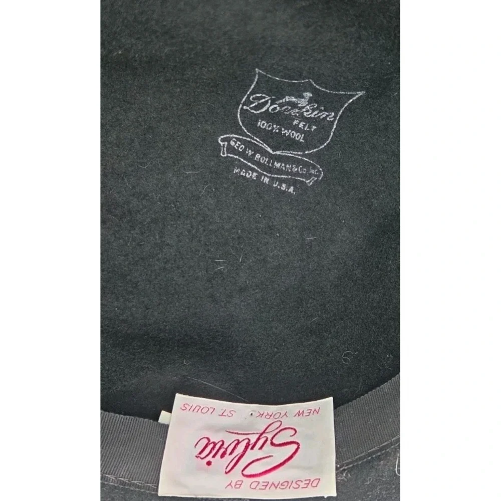 Designed By Sylvia NY St. Louis Black Hat Doeskin Felt 100% Wool Vintage (USA)